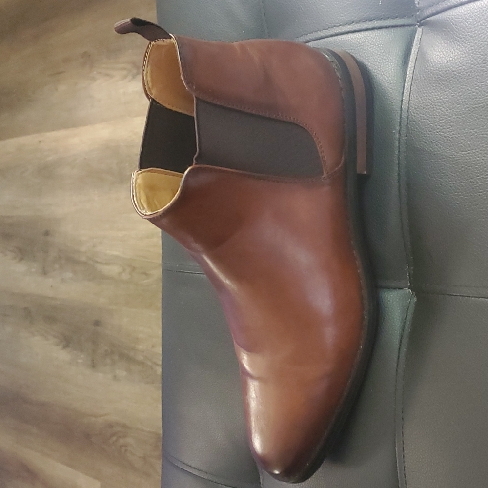 Men's Brown boots size 10